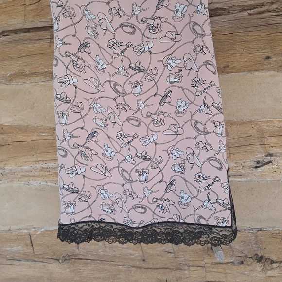 Lady Reiner Cowgirl Couture Pink & Black Equestrian Theme Nightgown Size Small - Picture 3 of 7